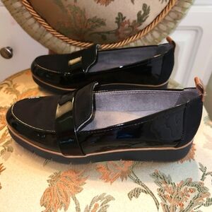 DR. SCHOLL'S LOAFERS